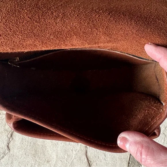 COACH Rare Vintage Saddle Bag in British Tan EUC - Picture 10 of 16